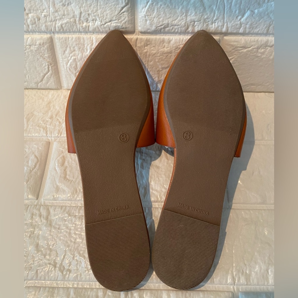 Old Navy Pointed Flat Mule - New - Picture 5 of 8
